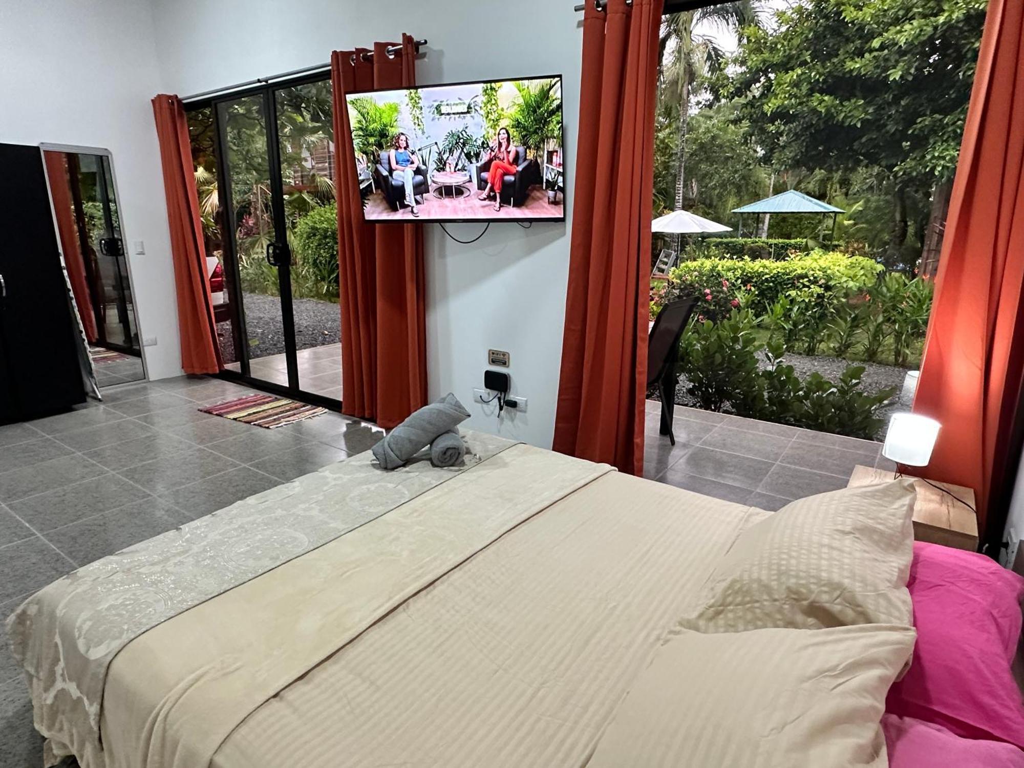 Uvita Oasis Retreat With Villa Cabins And Apartment Exteriör bild
